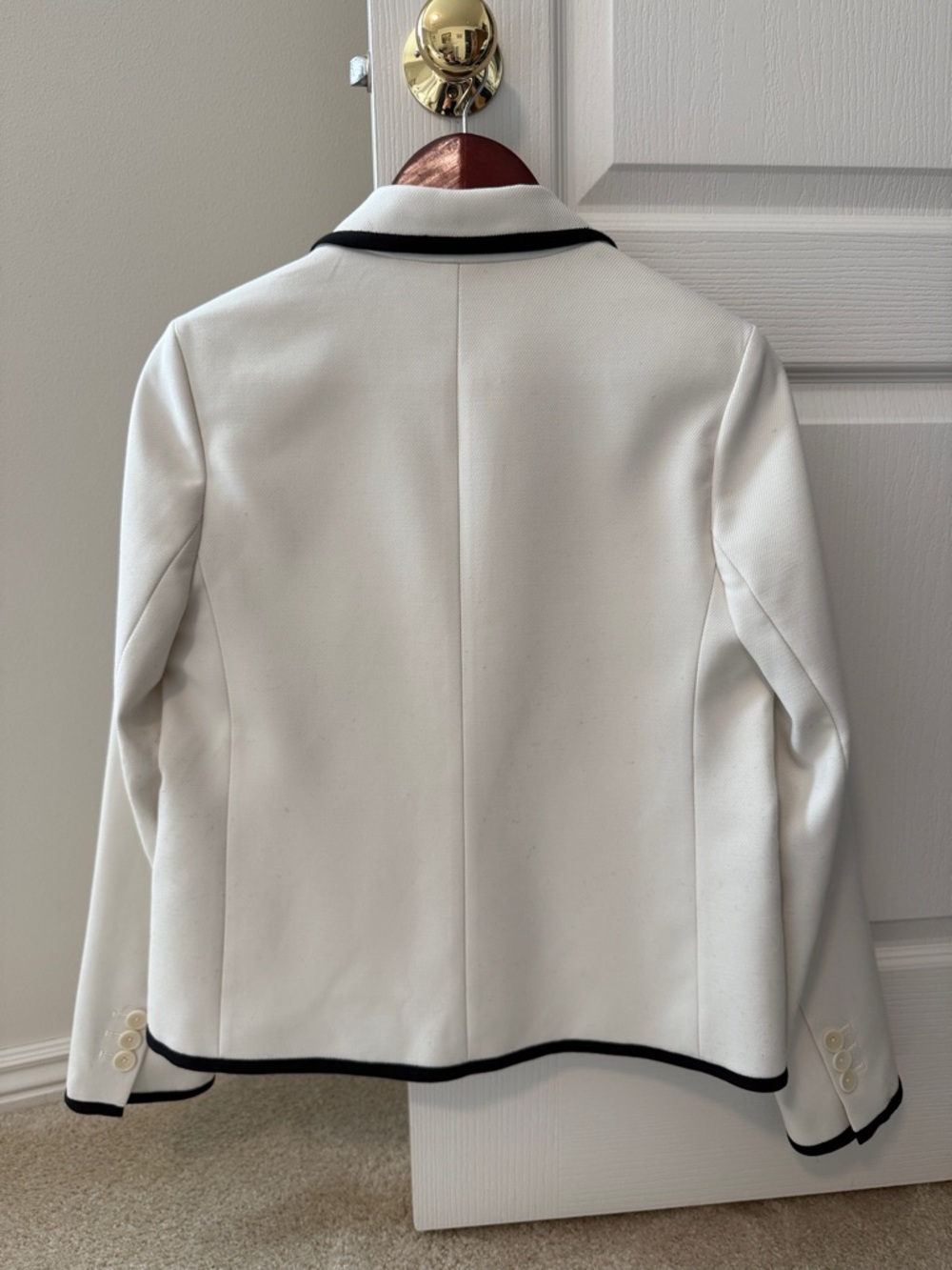 ME+EM Cropped Bound Edge Cream blazer with black piping trim | UK 10 US 6 - Picture 4 of 13